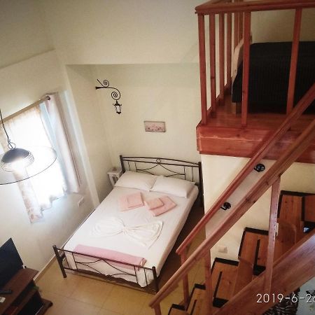 Deili Studio Loft Kalamáta Kültér fotó